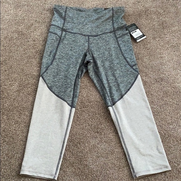 C9 Champion crop leggings - Picture 1 of 8